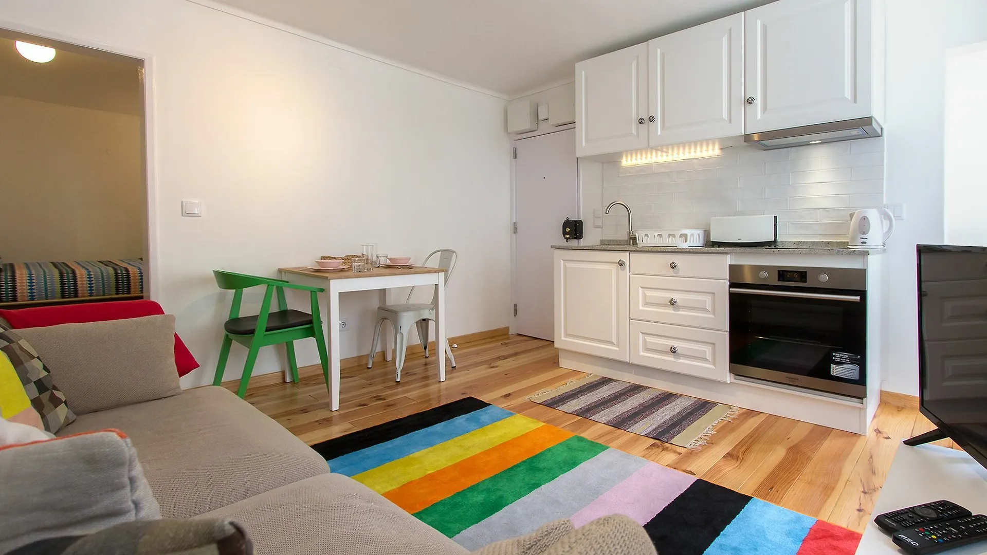 Santos Design By Homing Apartment Lisbon Portugal